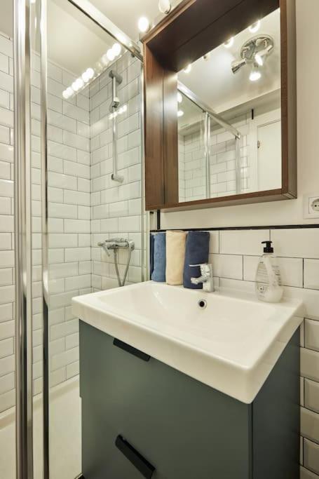 Apartamento Con Encanto En Sol - Madrid #A Eksteriør billede