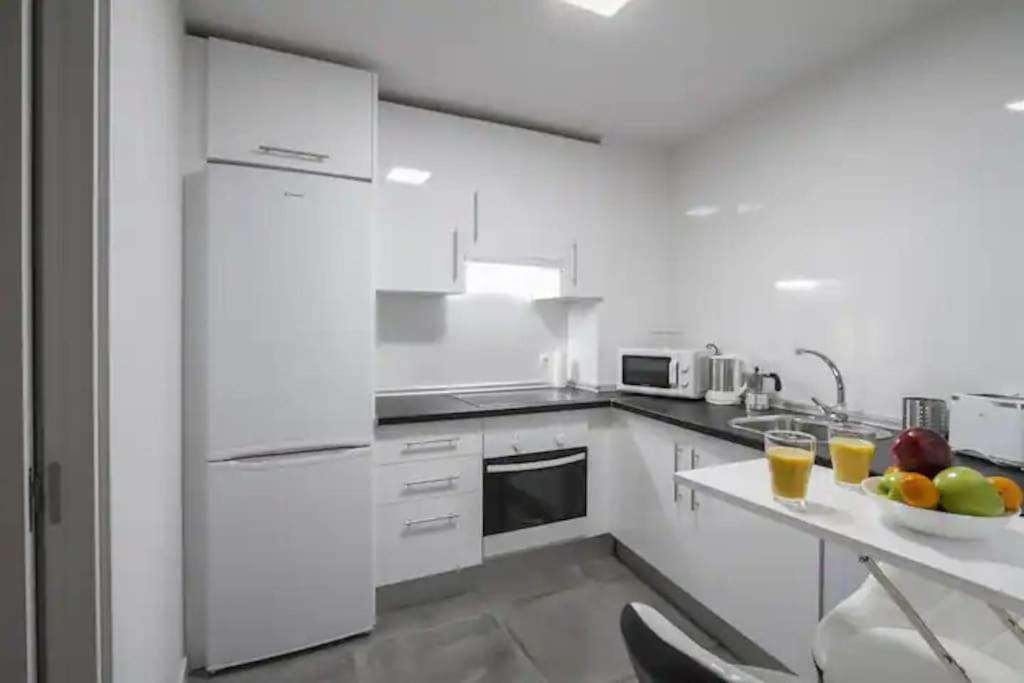 Apartamento Con Encanto En Sol - Madrid #A Eksteriør billede